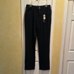 Coldwater Creek Classic Black Women's Jeans
Size 12L New with tags